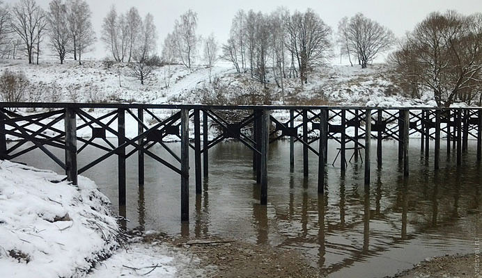 Свайные мосты: надежное решение для преодоления водных преград в Канаше от 57761 руб